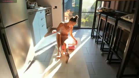 Snapshot of elizsweet chatting on 07-09-26, 01:59 Eliz online show from 07-09-26, 01:59