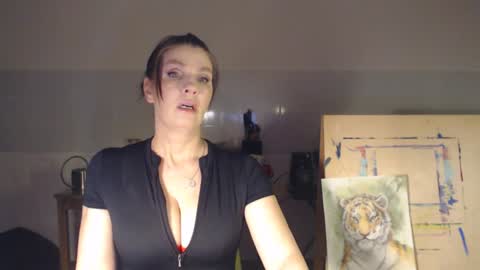 Snapshot of elizzo chatting on 02-04-25, 03:44 Eliekind online show from 02-04-25, 03:44