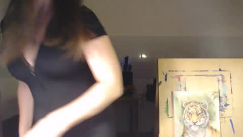 Snapshot of elizzo chatting on 02-11-25, 04:01 Eliekind online show from 02-11-25, 04:01