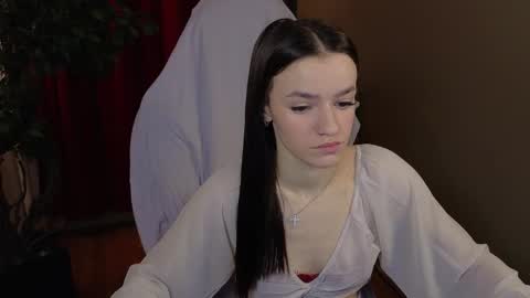 elizzza_ online show from 12-05-25, 05:27