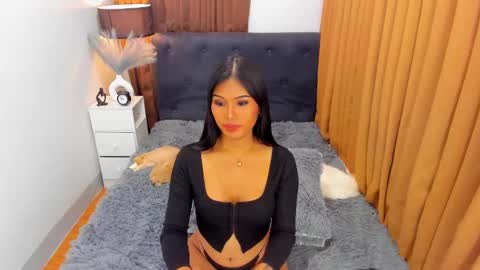 Ella online show from 01-02-25, 02:13