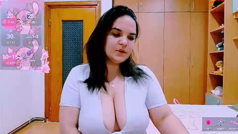 Ella  online show from 10-13-25, 06:41