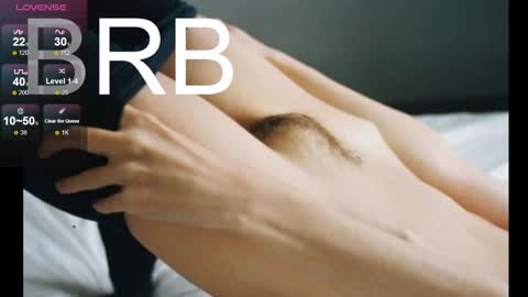 Ella   Give it a thumbs up please its important online show from 02-20-25, 05:55