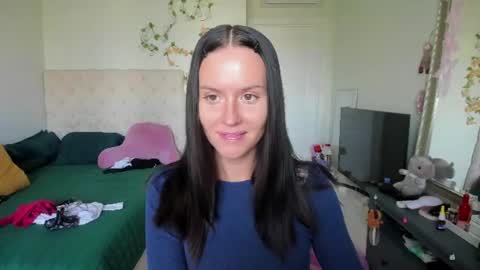 Snapshot of ella_gdss chatting on 08-05-26, 08:39 ELLA online show from 08-05-26, 08:39