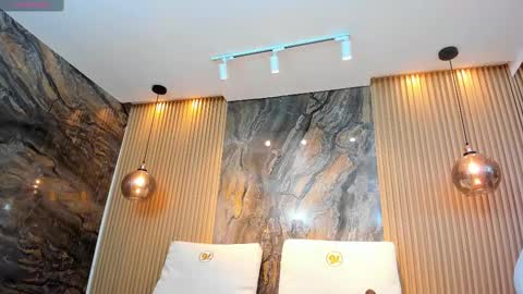 Snapshot of ella_harper chatting on 02-12-25, 06:40 ella harper online show from 02-12-25, 06:40