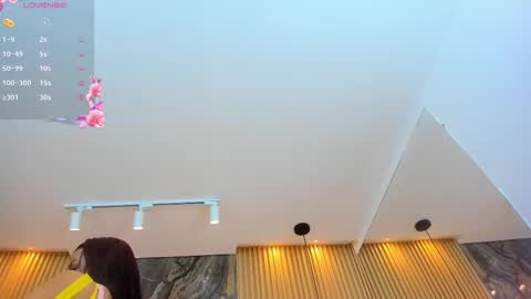 Snapshot of ella_harper chatting on 02-17-25, 09:46 ella harper online show from 02-17-25, 09:46