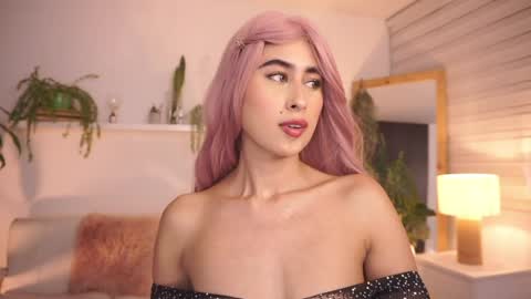 ELLA OWEN online show from 03-30-26, 08:21