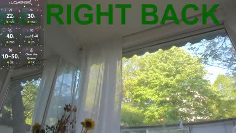 Snapshot of ella_vee chatting on 04-28-26, 05:23 ella_vee online show from 04-28-26, 05:23