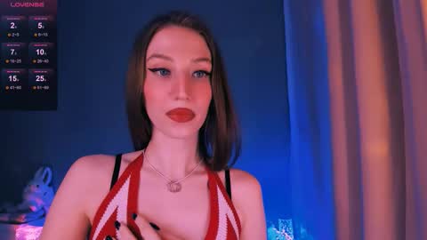 ellaamber online show from 12-14-25, 10:36
