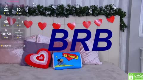 Snapshot of ellaander chatting on 02-08-25, 09:24 Ella online show from 02-08-25, 09:24