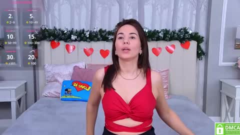 Snapshot of ellaander chatting on 02-14-25, 07:28 Ella online show from 02-14-25, 07:28