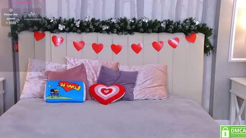 Snapshot of ellaander chatting on 02-17-25, 04:09 Ella online show from 02-17-25, 04:09