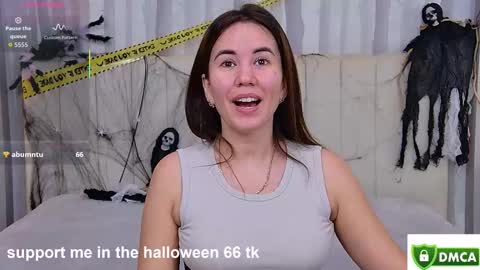 Snapshot of ellaander chatting on 10-24-25, 04:09 Ella online show from 10-24-25, 04:09