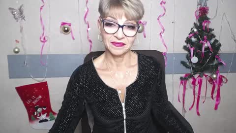 EllaBonito online show from 12-26-24, 06:30