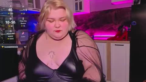 Snapshot of ellagoddes chatting on 03-27-26, 02:50 ellagoddes online show from 03-27-26, 02:50