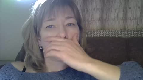 ellajohnsonx online show from 03-12-25, 05:17