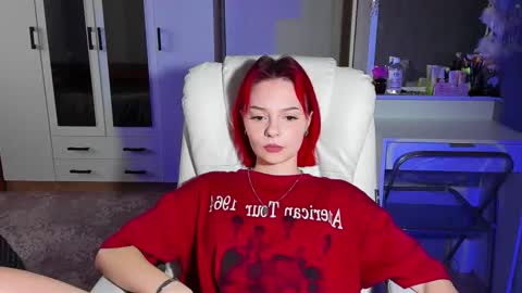 ellales online show from 10-15-25, 09:53