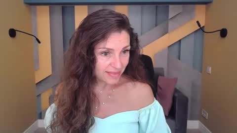 EllaLongs online show from 09-13-25, 11:32