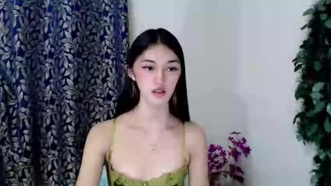 Snapshot of ellamiller69 chatting on 09-14-25, 09:03 ELLA online show from 09-14-25, 09:03