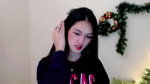 Snapshot of ellamiller69 chatting on 09-19-25, 09:26 ELLA online show from 09-19-25, 09:26