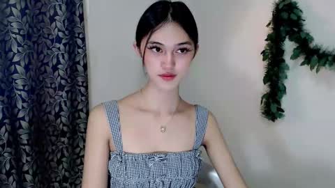 Snapshot of ellamiller69 chatting on 10-04-25, 09:46 ELLA online show from 10-04-25, 09:46