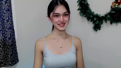 Snapshot of ellamiller69 chatting on 10-31-25, 12:11 ELLA online show from 10-31-25, 12:11