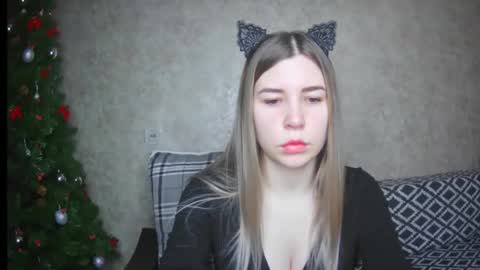 Snapshot of ellanuar chatting on 01-30-25, 01:22 EllaNuar online show from 01-30-25, 01:22