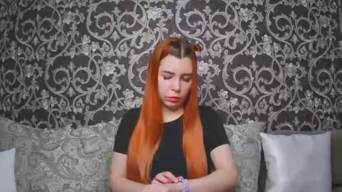 EllaNuar online show from 02-09-26, 02:04