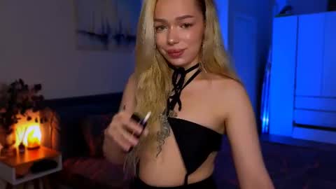 Ella online show from 07-11-26, 06:27