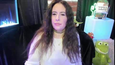 ELLE online show from 02-10-25, 05:09