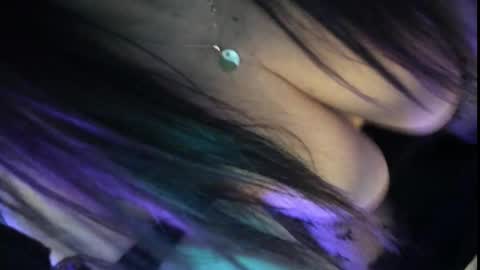 Snapshot of elle4you chatting on 02-28-25, 02:09 ELLE online show from 02-28-25, 02:09