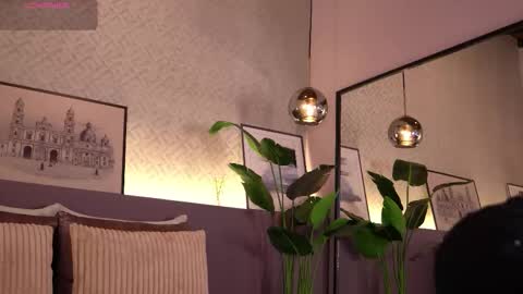 Elle Diane online show from 09-24-25, 10:13