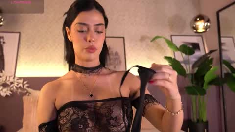 Elle Diane online show from 12-22-25, 12:29