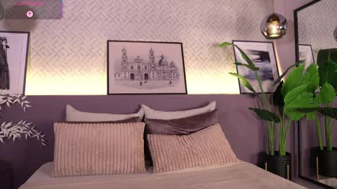 Elle Diane online show from 04-06-26, 10:54