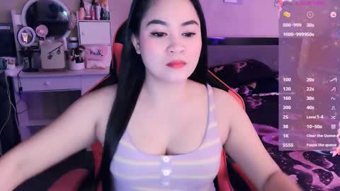 Snapshot of elleelle123 chatting on 11-20-25, 01:22 Ann online show from 11-20-25, 01:22