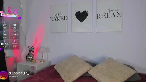 Snapshot of ellegisellee chatting on 05-02-26, 03:33 Yiss online show from 05-02-26, 03:33