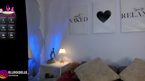 Snapshot of ellegisellee chatting on 08-01-26, 03:06 Yiss online show from 08-01-26, 03:06