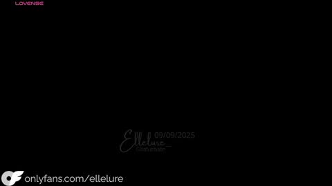 Snapshot of ellelure_ chatting on 09-09-25, 11:59 Linda Restrepo online show from 09-09-25, 11:59