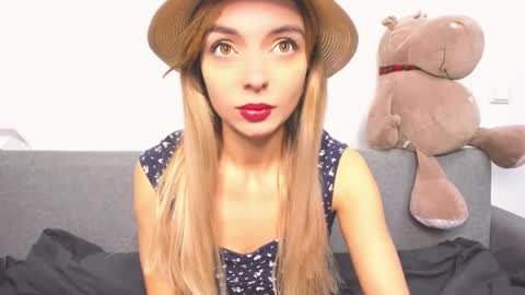 ellen_flow online show from 12-08-24, 06:22