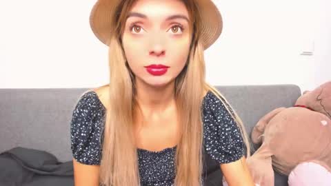 ellen_flow online show from 12-12-24, 07:04