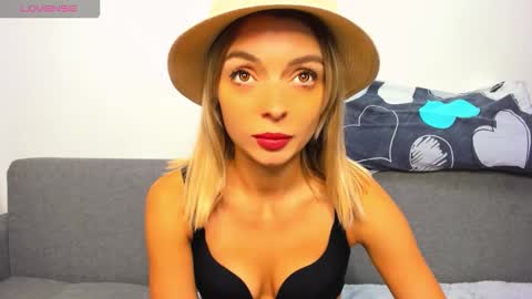 ellen_flow online show from 10-21-25, 10:21