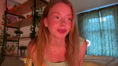 Snapshot of elli_harmon chatting on 05-08-26, 05:18 Ellie --- Ill see you either on Friday or Saturday and definitely on Sunday online show from 05-08-26, 05:18