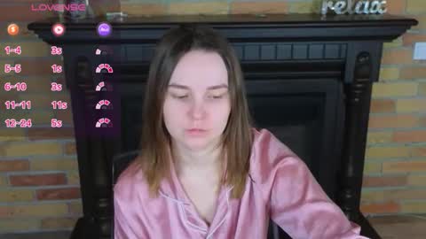 Snapshot of ellie_babyy chatting on 04-29-26, 06:50 Ellie online show from 04-29-26, 06:50