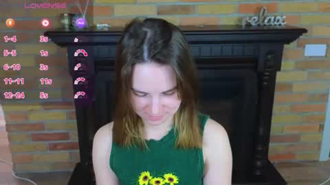 Snapshot of ellie_babyy chatting on 05-04-26, 07:26 Ellie online show from 05-04-26, 07:26