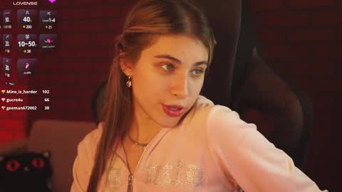 Snapshot of elliecutes chatting on 01-31-25, 04:17 elliecutes online show from 01-31-25, 04:17