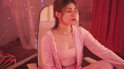 Snapshot of elliecutes chatting on 02-01-25, 08:50 elliecutes online show from 02-01-25, 08:50