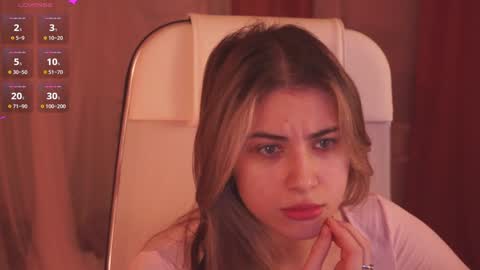 Snapshot of elliecutes chatting on 02-03-25, 06:02 elliecutes online show from 02-03-25, 06:02