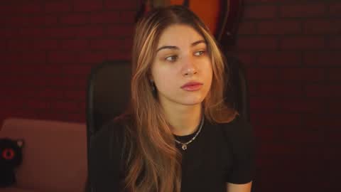 Snapshot of elliecutes chatting on 02-07-25, 08:33 elliecutes online show from 02-07-25, 08:33