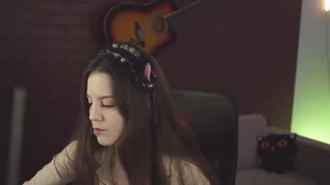 Snapshot of elliecutes chatting on 02-12-25, 05:58 elliecutes online show from 02-12-25, 05:58