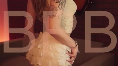 Snapshot of elliecutes chatting on 11-03-25, 05:09 elliecutes online show from 11-03-25, 05:09